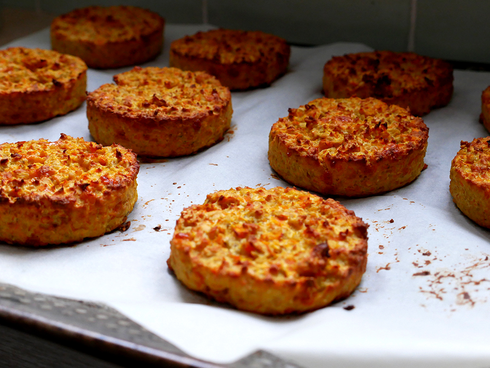 Galettes pois chiches, carottes et flocons d'avoine